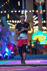 BIB: 1006
                            <button type="button" onclick="openModal(24885513)" class="btn btn-primary btn-sm float-right btn-popup" data-toggle="modal" data-target=".modal-high-quality">
                        <i class="fas fa-shopping-cart"></i> Add to Cart
                    </button>
                                            <button type="button" onclick="isThisMe(24885513, true)" class="btn btn-success btn-sm float-right btn-popup btn-isme hidden" data-toggle="tooltip" data-placement="bottom" title="นี่คือรูปของคุณใช่ไหม คลิกที่นี่เพื่อเอาเข้าอัลบั้ม">
                        <i class="fas fa-plus"></i> Add to album
                    </button>
                    <button type="button" onclick="isThisMe(24885513, false)" class="btn btn-warning btn-sm float-right btn-popup btn-isnotme hidden">
                        <i class="fas fa-ban"></i> Remove from album
                    </button>